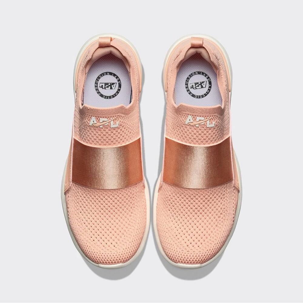 APL Men's Techloom Bliss Running Shoe Lightweight Sneaker Blush Ivory Sz 13 NEW